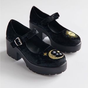 Platform velvet platform maryjanes
